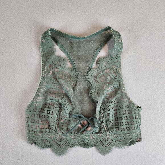 Victoria's Secret Dream Angels Wireless Eyelash Lace Bralette Sexy Sheer sz XS - Picture 2 of 11